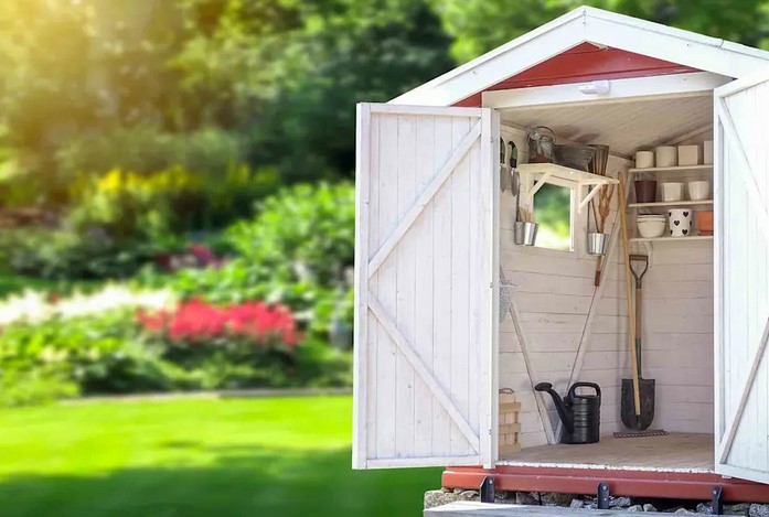 Compact Garden Storage: Organize Your Outdoor Space Efficiently